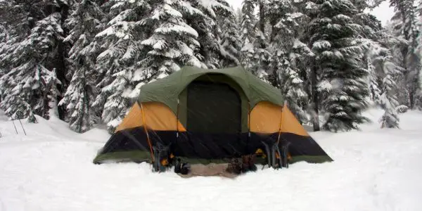 Survival Camping Tips: How To Waterproof Your Tent and Keep Warm