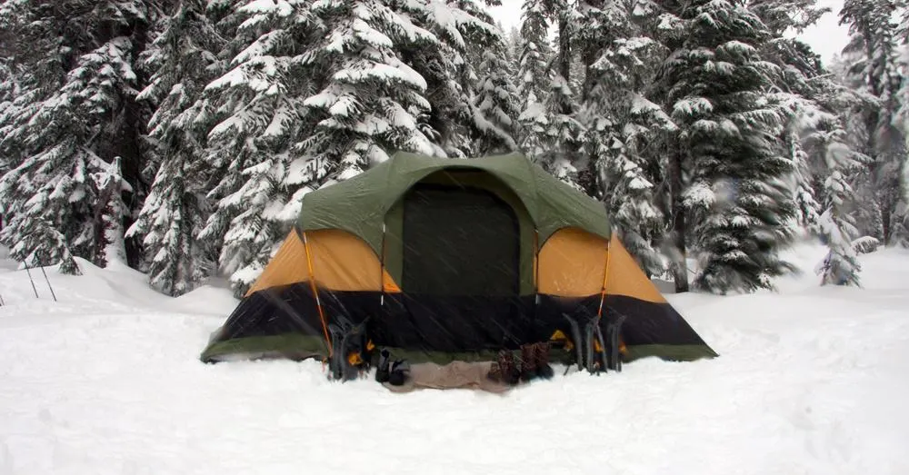 Survival Camping Tips: How To Waterproof Your Tent and Keep Warm