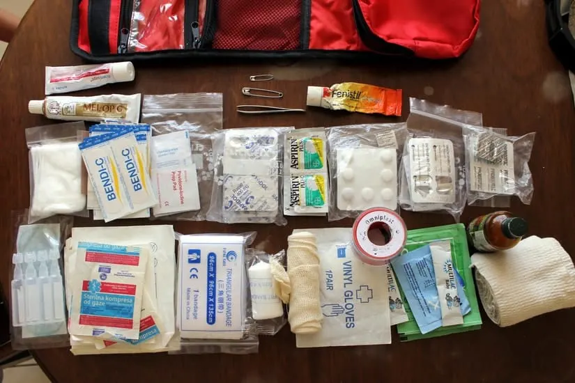 baby emergency first aid kit