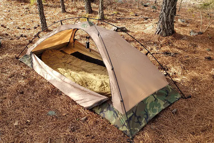 Shelter and bedding are important bug out bag essentials