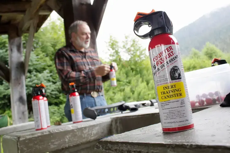 Efectiveness of bear spray vs pepper spray